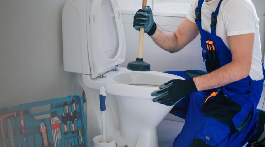 Local annual plumbing maintenance in Shawnee, KS